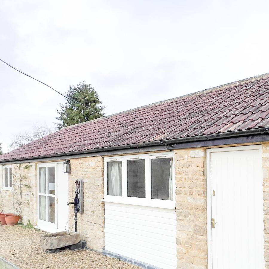 Whitley Coach House Vila Exterior foto