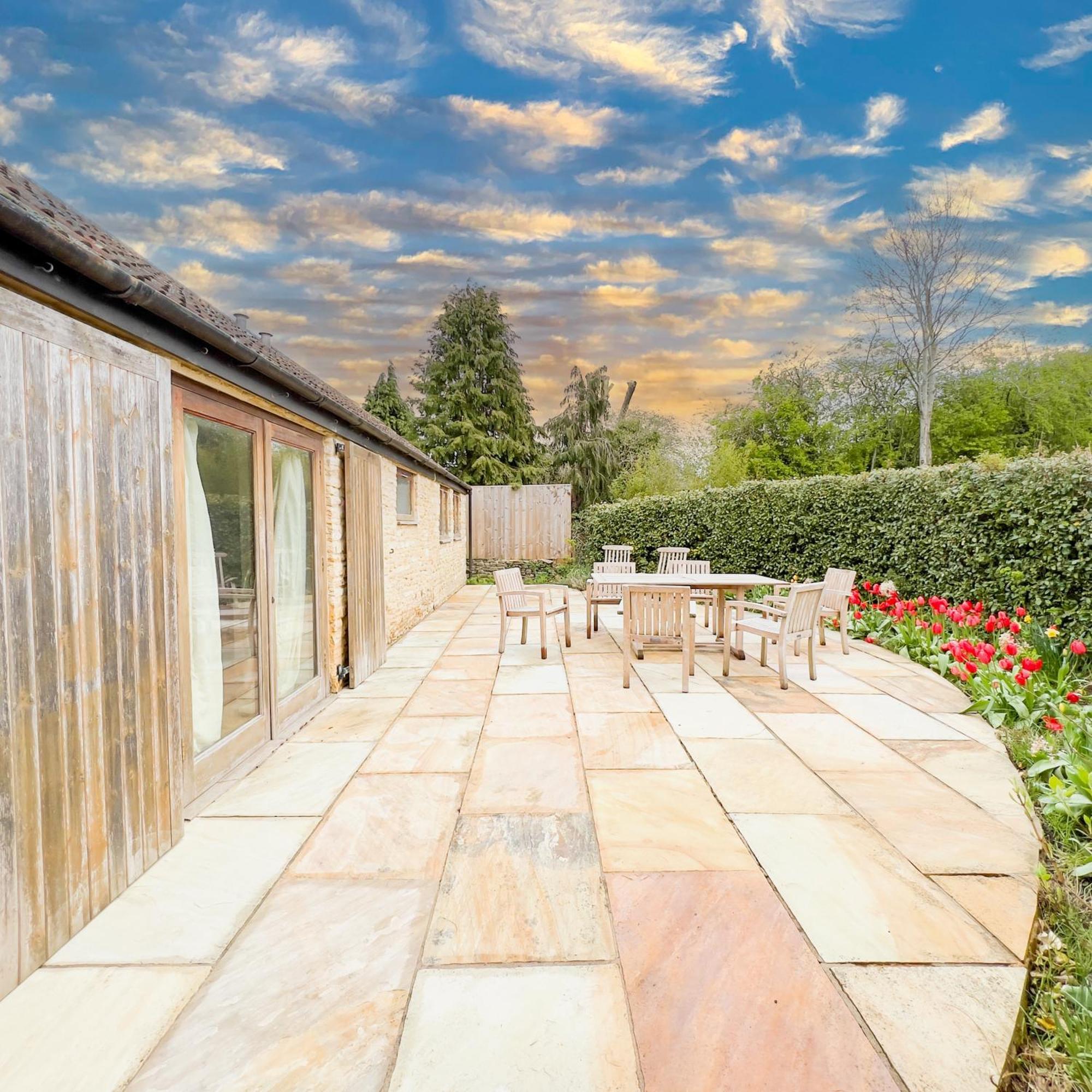 Whitley Coach House Vila Exterior foto