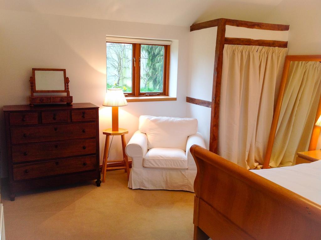 Whitley Coach House Vila Quarto foto