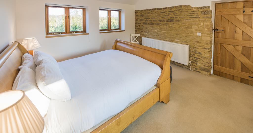 Whitley Coach House Vila Exterior foto