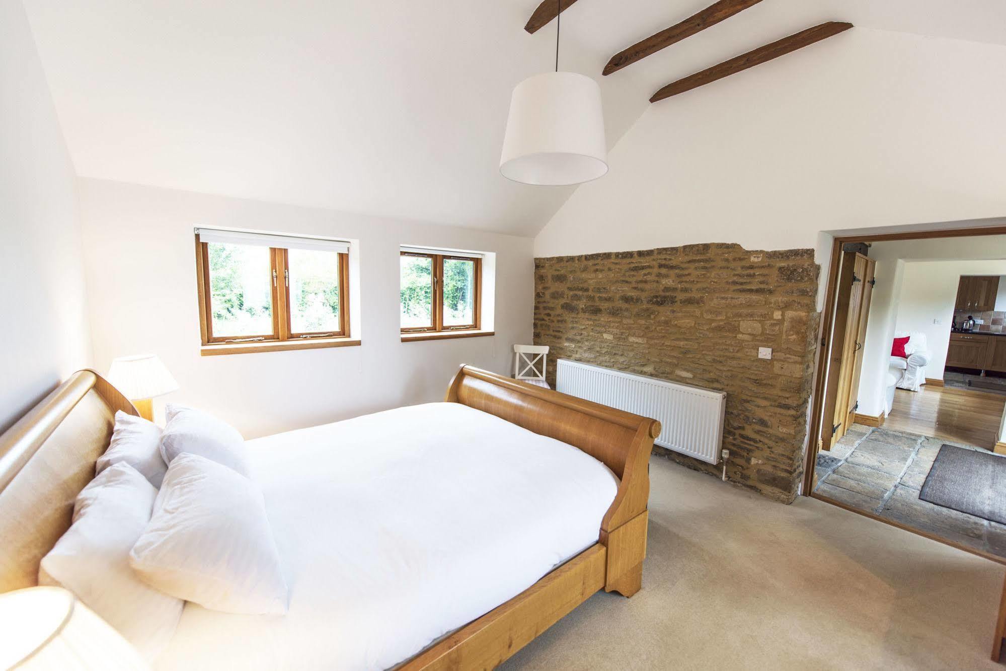 Whitley Coach House Vila Exterior foto