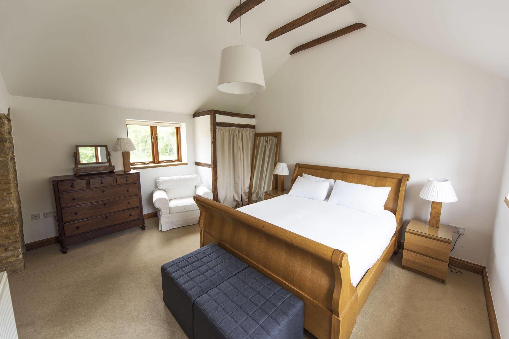Whitley Coach House Vila Exterior foto